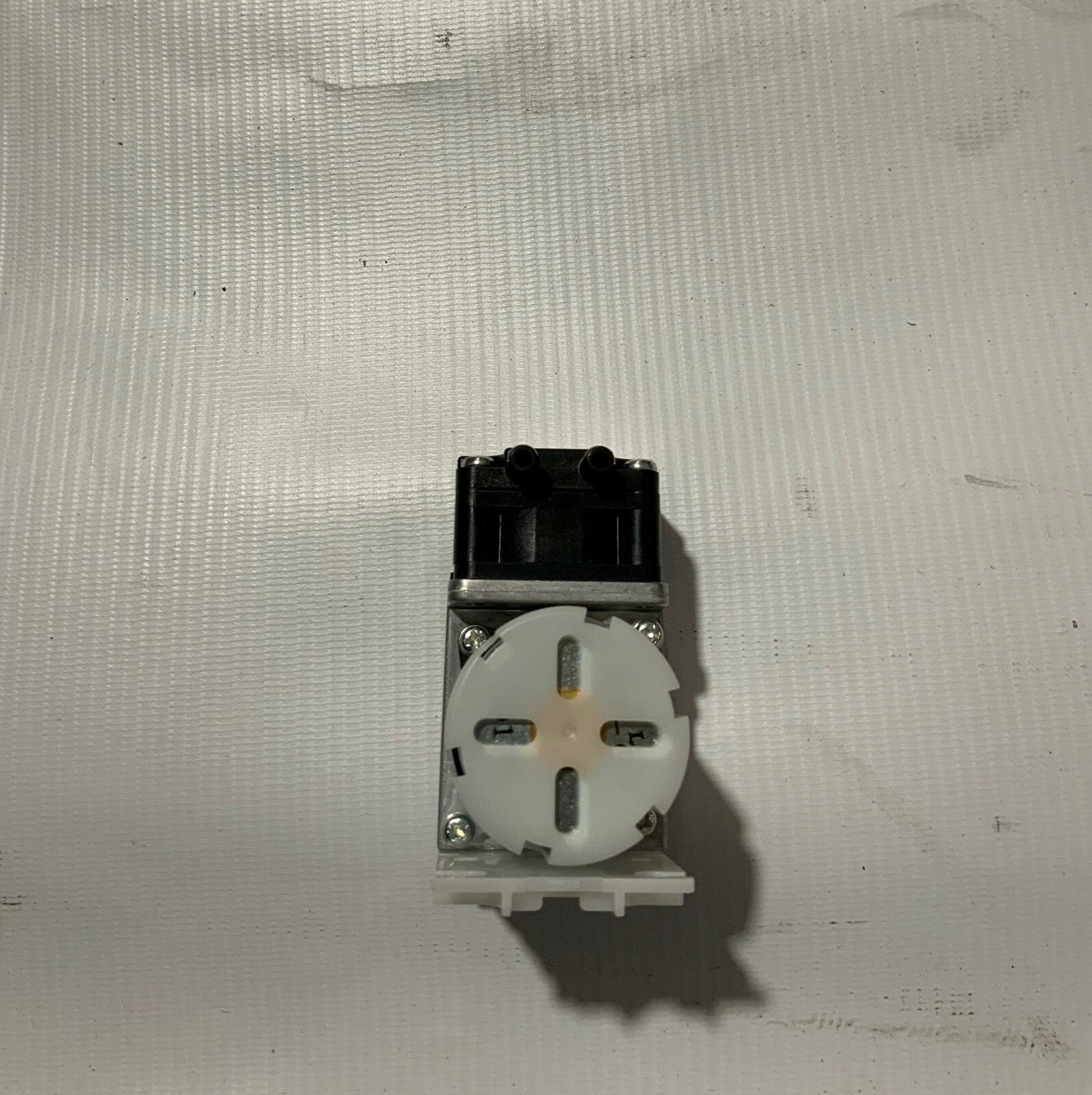 ✅ Pump DPO102S-0001 24VDC, 0.5A 003 NITTO KOHKI CO, LTD NITTO KOHKI